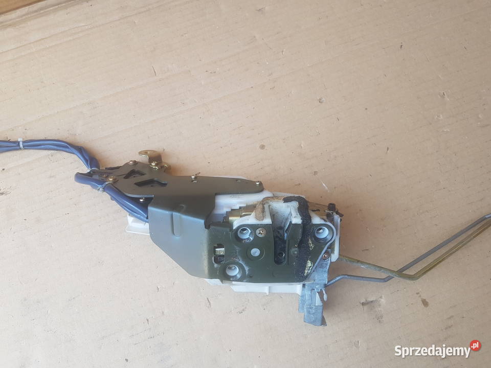 Suzuki Liana zamek zatrzask centralny drzwi sprzedam