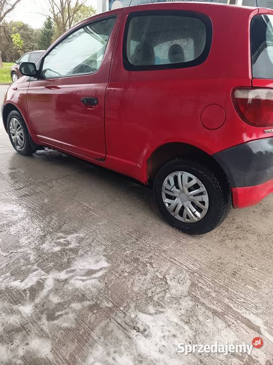 Toyota Yaris 10 2000r benzyna Żyrardów