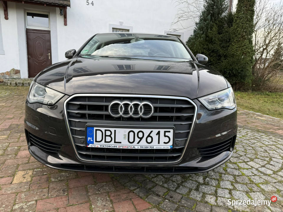 Audi A3 Limousine 14TFSI na pasku Ultra 134 z DE aluminiowe felgi Ocice