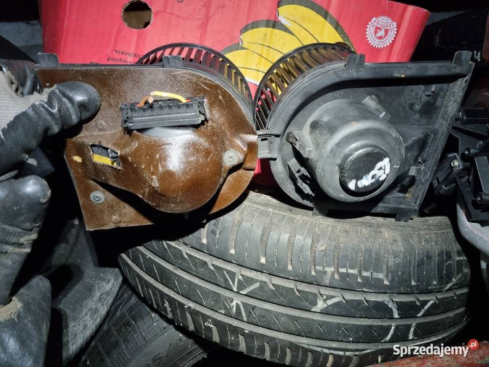 VW Golf IV 4 Hathback Coupe Klapa Tył Tylna osobowe Skawina