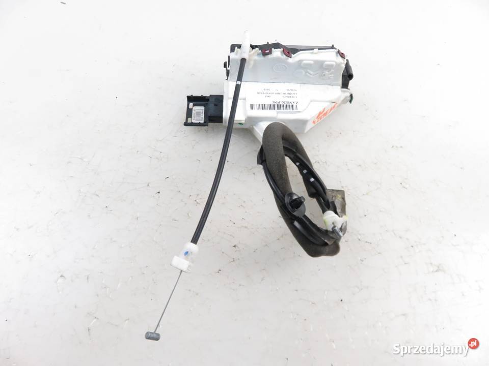 ZAMEK PRAWY PRZEDNI CITROEN DS3 6 PIN