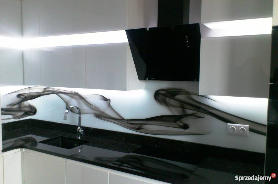 Szklane panele kuchenne backsplash śląskie Katowice usługi budowlane