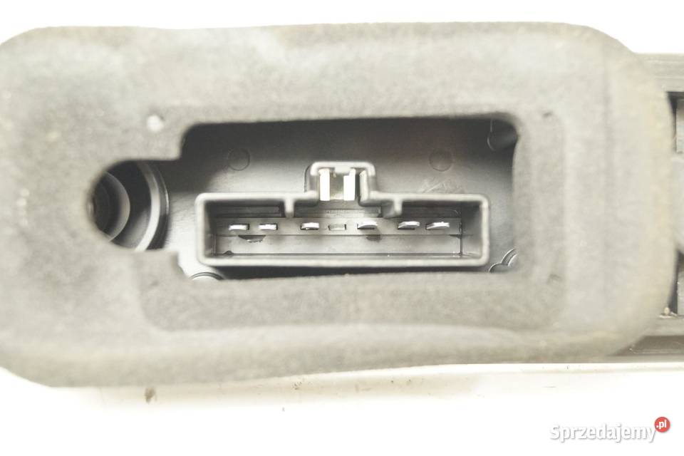 Wkład Lampy Tył Oprawka Ford Focus CMax Prawy Lewy 6 PI