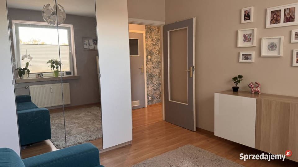 3 pokoje 69 m balkon i piwnica dwustronna Pruszków