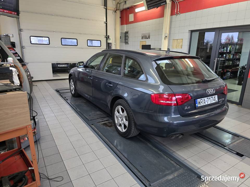 Audi A4 2009r 20 tdi 120 wspomaganie kierownicy Pionki