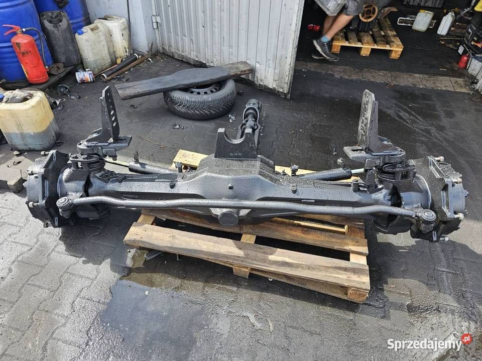 MOST PRZEDNI STEYR 6230 CVT 87633142 T6 PUMA osobowe Pozostałe Lipno