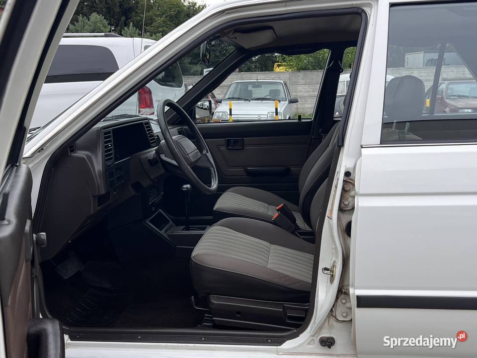 Nissan Sentra Jedyny Taki Egzemplarz 29 mil serwisowany w ASO