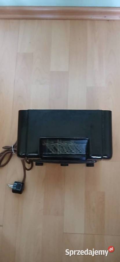 Radio lampowe firmy Tesla Kraków