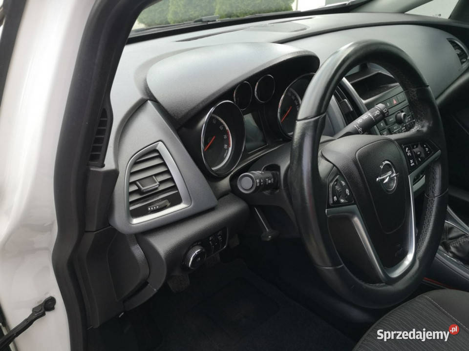 Opel Astra 14 16V 120 GTC Klima Parktronic wspomaganie kierownicy dolnośląskie Strzegom