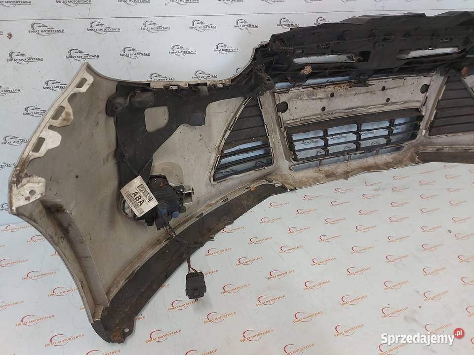 FORD FOCUS MK3 III 14r zderzak przód BM5117757A osobowe Zderzaki Kielce sprzedam