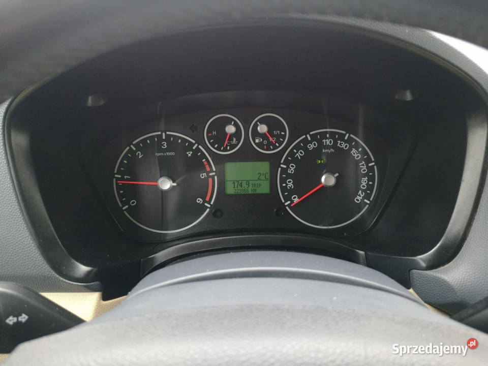 Ford Tourneo Connect 18 TDC 90 Klimatyzacja centralny zamek dolnośląskie Strzegom