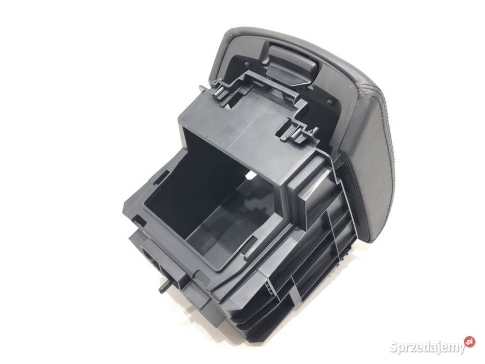 PODŁOKIETNIK MAZDA 3 BM Hatchback BADE64441 podkarpackie