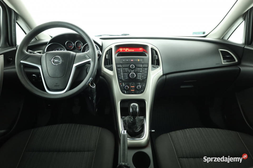 Opel Astra 14 16V czarny