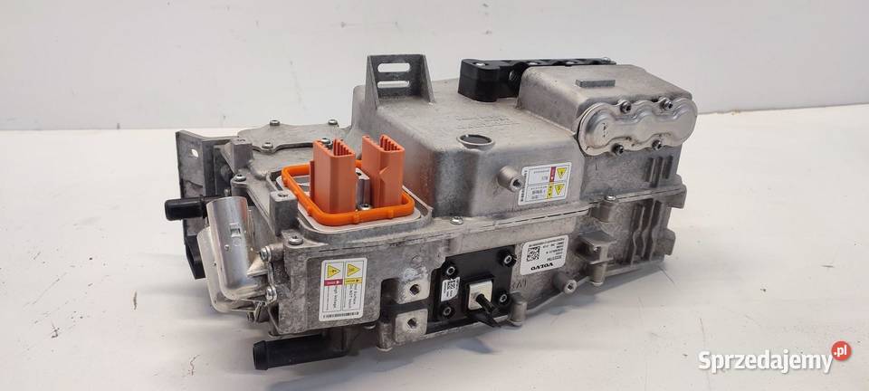 VOLVO XC40 PRZETWORNICA FALOWNIK 32223784