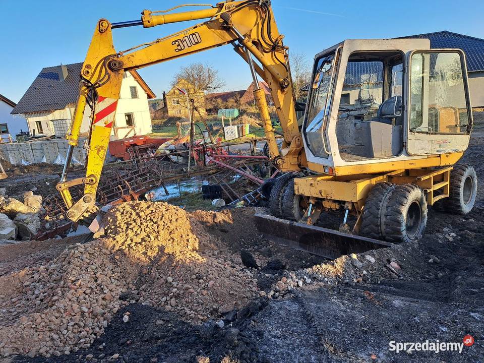 Koparka kołowa liebherr 310 nie Koparki Brzeźnik