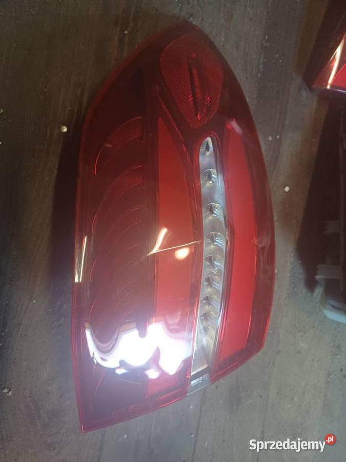 Tylna lewą lampa mercedes w253 GLC Led świętokrzyskie Bilcza