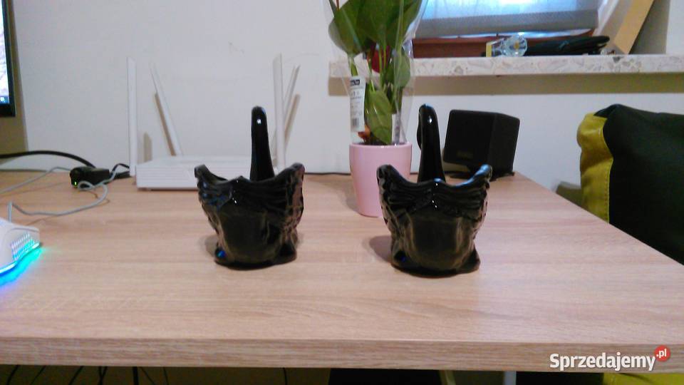 Czarne ceramiczne Łabędzie Kęty