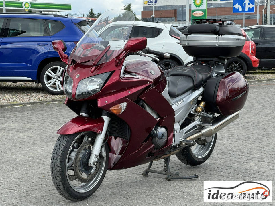 Yamaha FJR FILMBezwypadkowy12 lat w jednych zarejestrowany w Polsce sprzedam