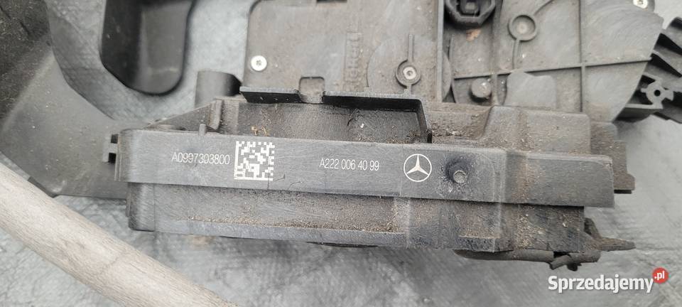 MERCEDES CKLASA W205 GLC ZAMEK DRZWI PRAWY TYŁ Ruda Śląska