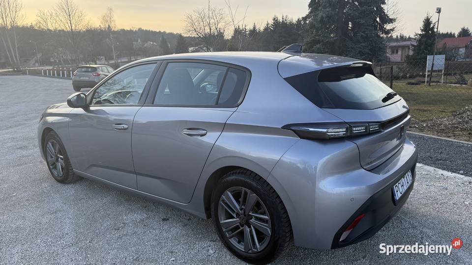 Peugeot 308 2022 12 benzyna salon Polska manual Rok produkcji 2022 sprzedam