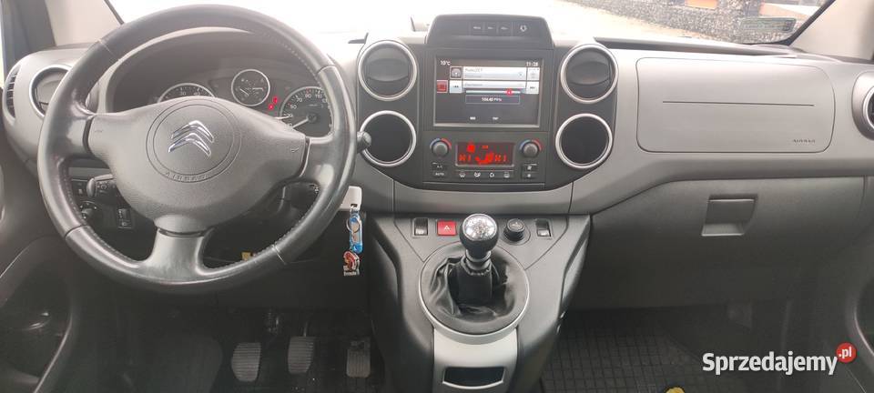 SalonPolska 16HDI 120 125 6biegówNaviKamera 1600cm3 Pleszew