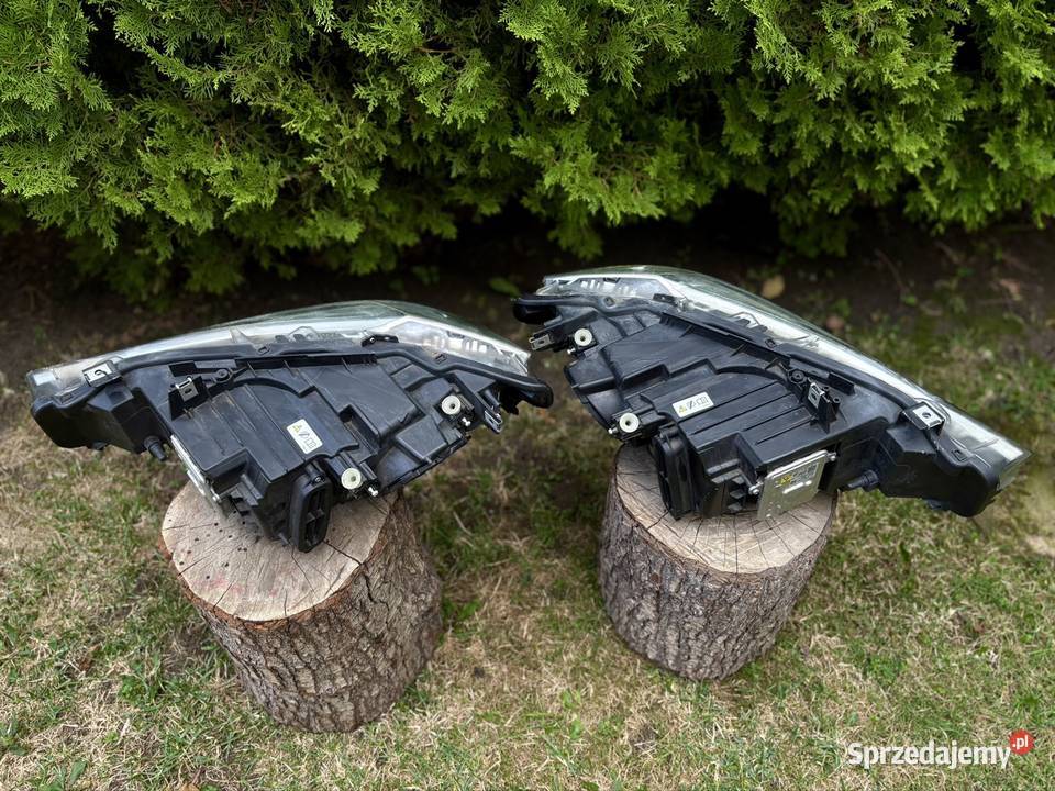 Lampy Przód Przednie BMW F30F31 przedlift łódzkie Wieluń