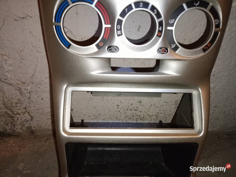 Konsola środkowa Fiat Punto Łódź