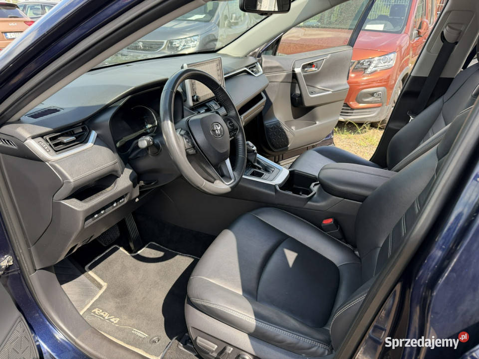 Toyota RAV4 Hybryda automat gwarancja V 2018 immobilizer Zbąszyń