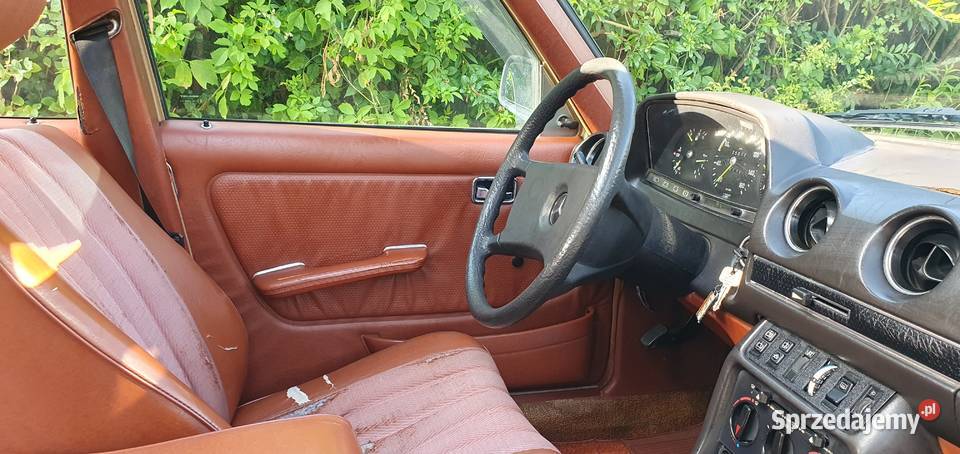 Mercedes W123 300D Kombi 1982 Klima Szyberdach Rok produkcji 1982 Chorzów