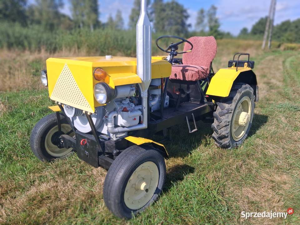 Sprzedam traktor s15 Rzezawa
