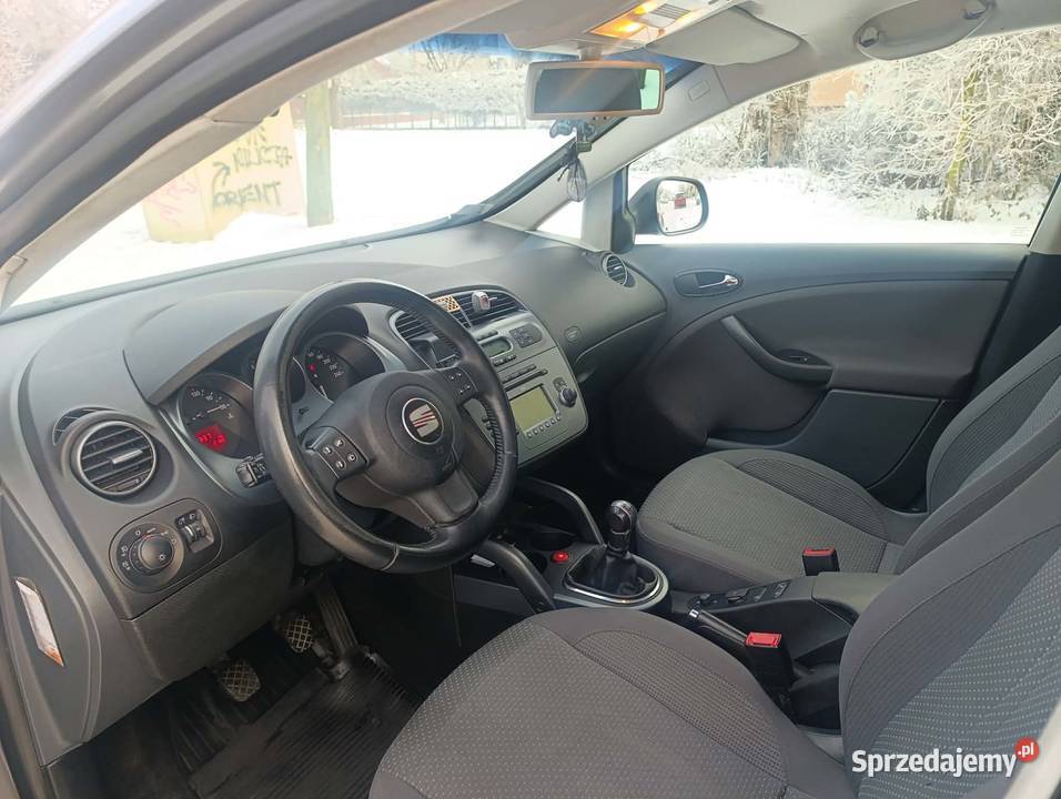 ŁADNY SEAT ALTEA XL 14 BENZYNKA ALU 17 HAK 279000km Kutno
