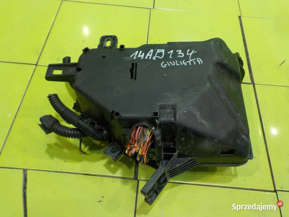 ALFA ROMEO GIULIETTA 20 JTDM 11r HB 5D skrzynka