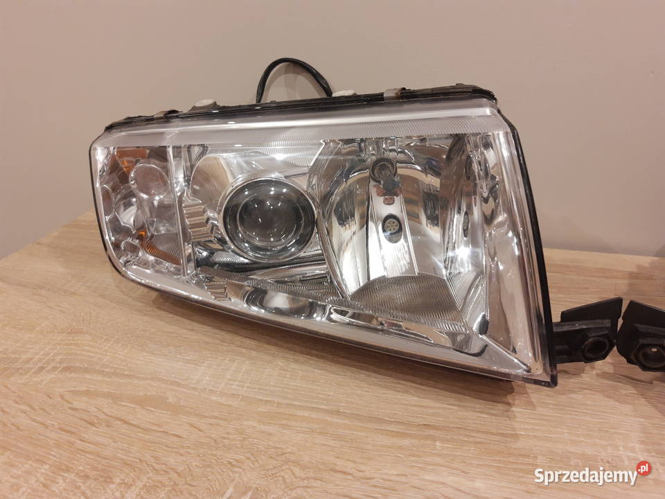 Lampy Skdoa Fabia I XENON LP Ełk