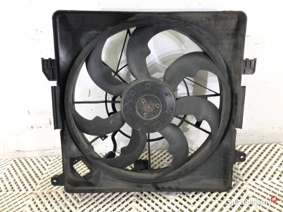 WENTYLATOR CHŁODNICY HYUNDAI i40 17 136 Motoryzacja sprzedam