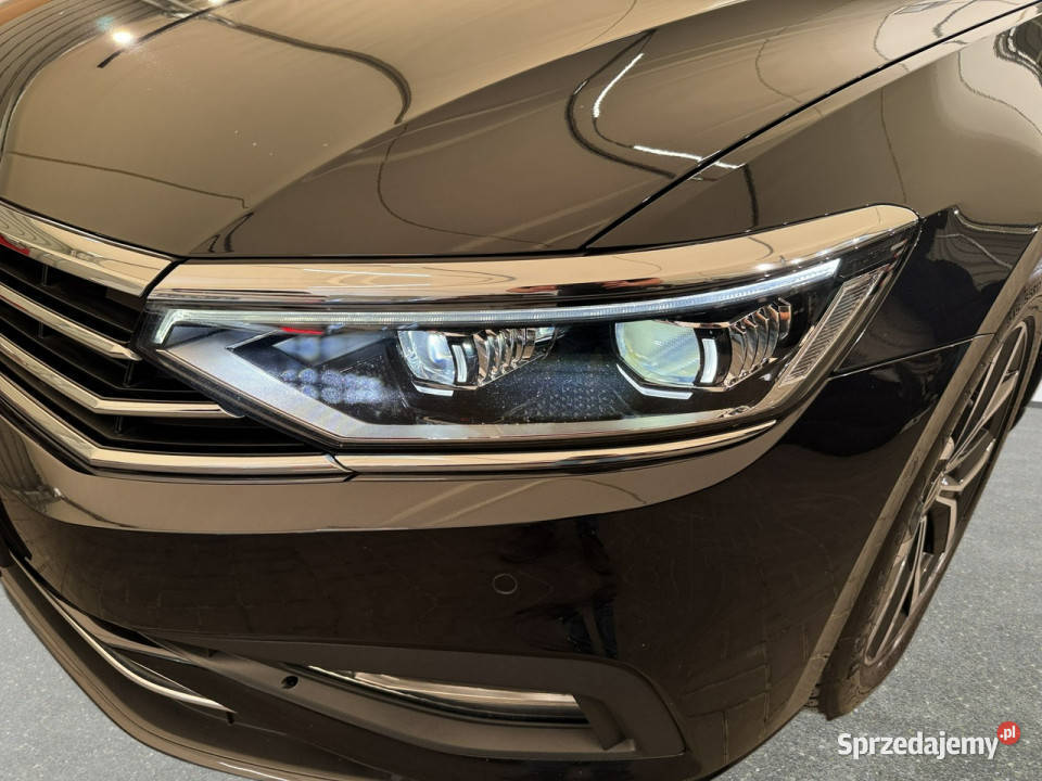 Volkswagen Passat Variant VAT 23 Business 20TDI komputer pokładowy