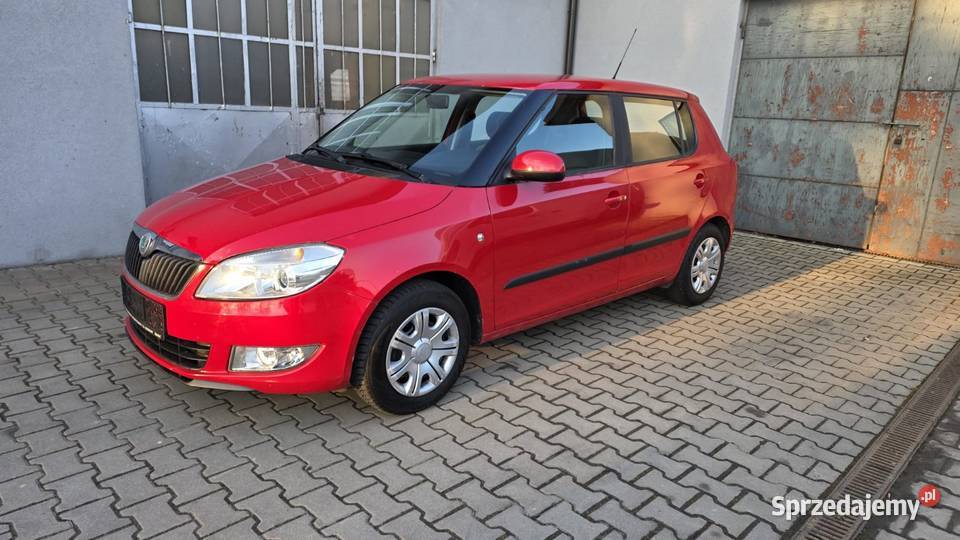Skoda Fabia 2010 197000km Samochody osobowe Komprachcice