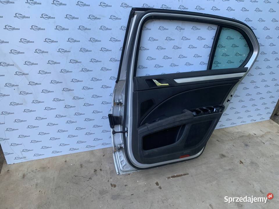 SKODA SUPERB II 10r drzwi prawe tył Drzwi Kielce
