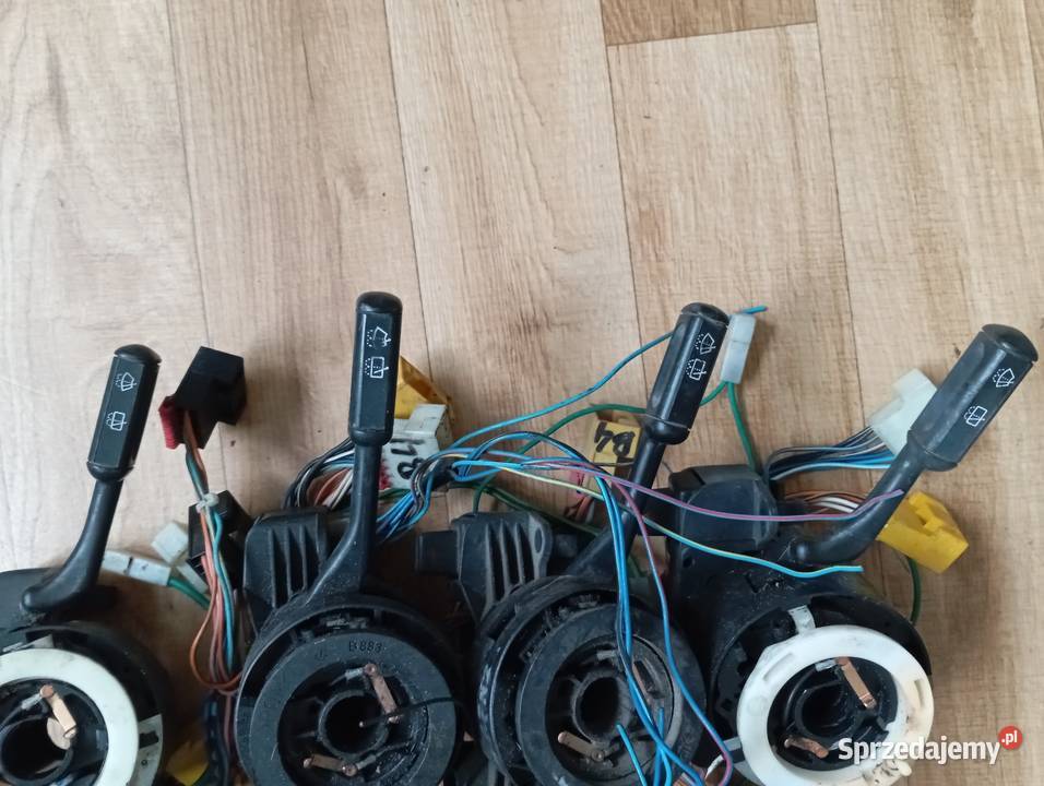 ZESTAW 4 SZTUK FIAT UNO PRZEŁĄCZNIK ZESPOLONY Wrocław