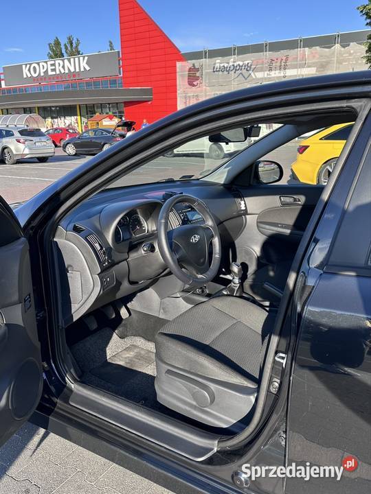 Hyundai i30 16 CRDi 90 6 biegów Zadbany Nowe 90KM wielkopolskie Poznań sprzedam