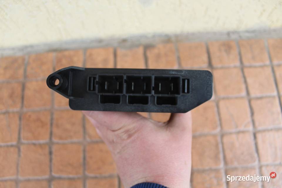 NAGRZEWNICA ELEKTRYCZNA OPEL CORSA D 605500310 Nagrzewnice