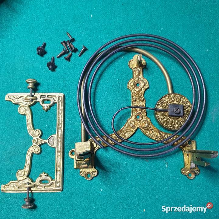 System mocowania mechanizmu zegara z Antyki Wrocław