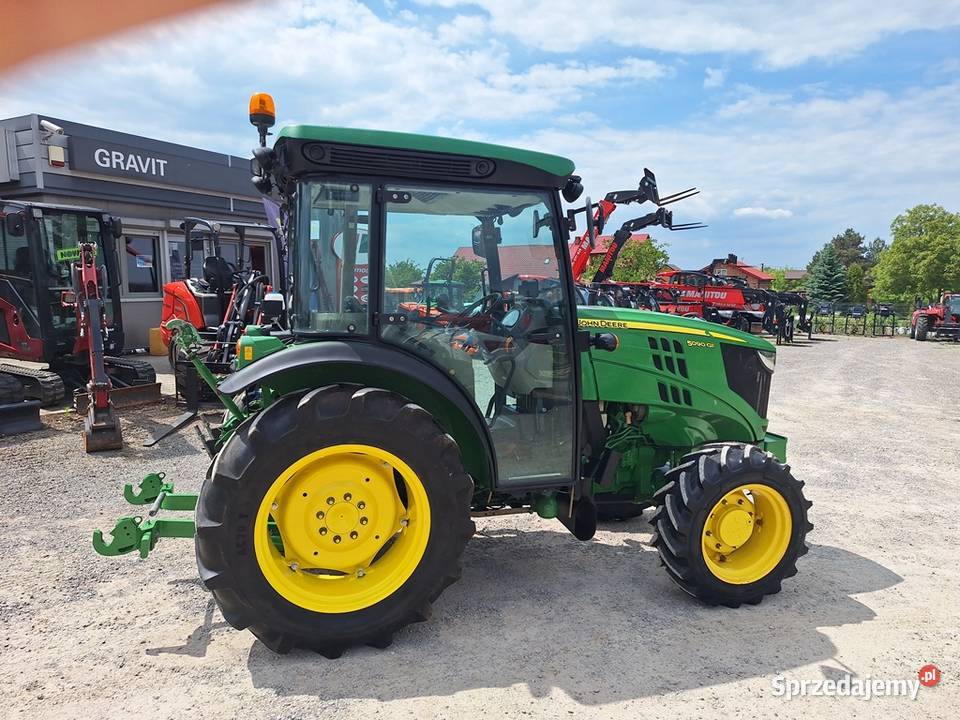 Ciągnik sadowniczy John Deere 5090 GF Rolnictwo Lipnik