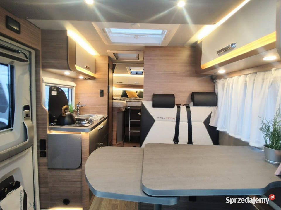 samochody kempingowe Weinsberg CaraCompact MB Rok produkcji 2025