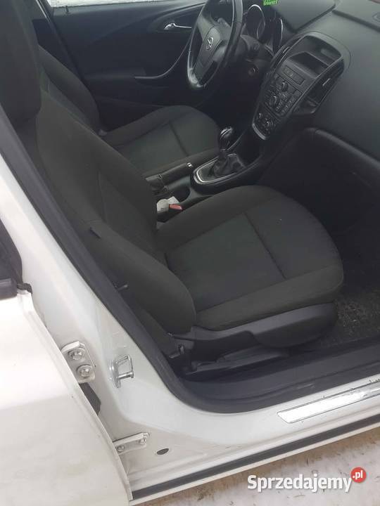 Opel Astra J 14GAZ Bez Korozji 2010r Manualna