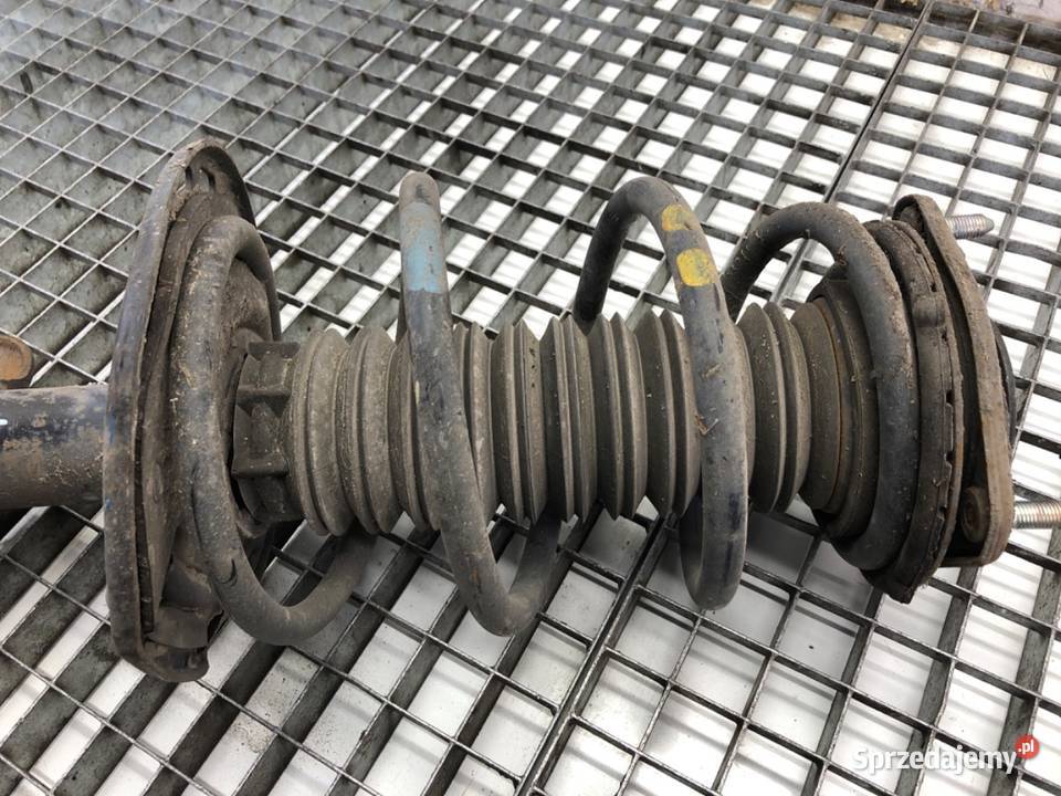 AMORTYZATOR LEWY PRZÓD ZE SPRĘŻYNĄ TOYOTA RAV 4