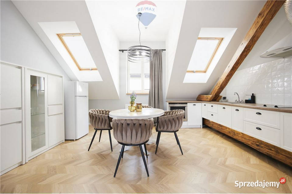 Mieszkanie w wysokim standardzie ścisłe centrum kamienica Wynajem Bielsko-Biała