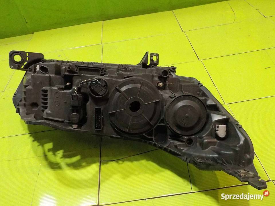 CITROEN C5 III 10r lampa lewa przod 9672694380 osobowe Lampy przednie Suków