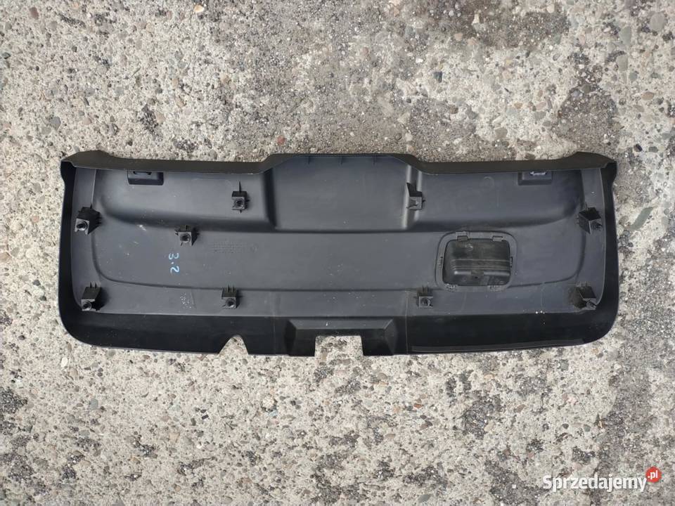 Fiat Punto EVO Grande osłona bagaznika klapa