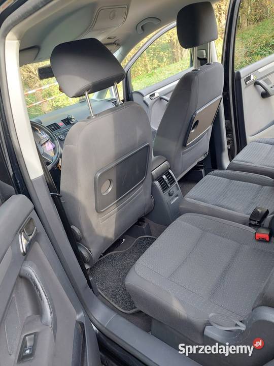 Volkswagen Touran 2006 r 7mio osobowy Wisznia Mała