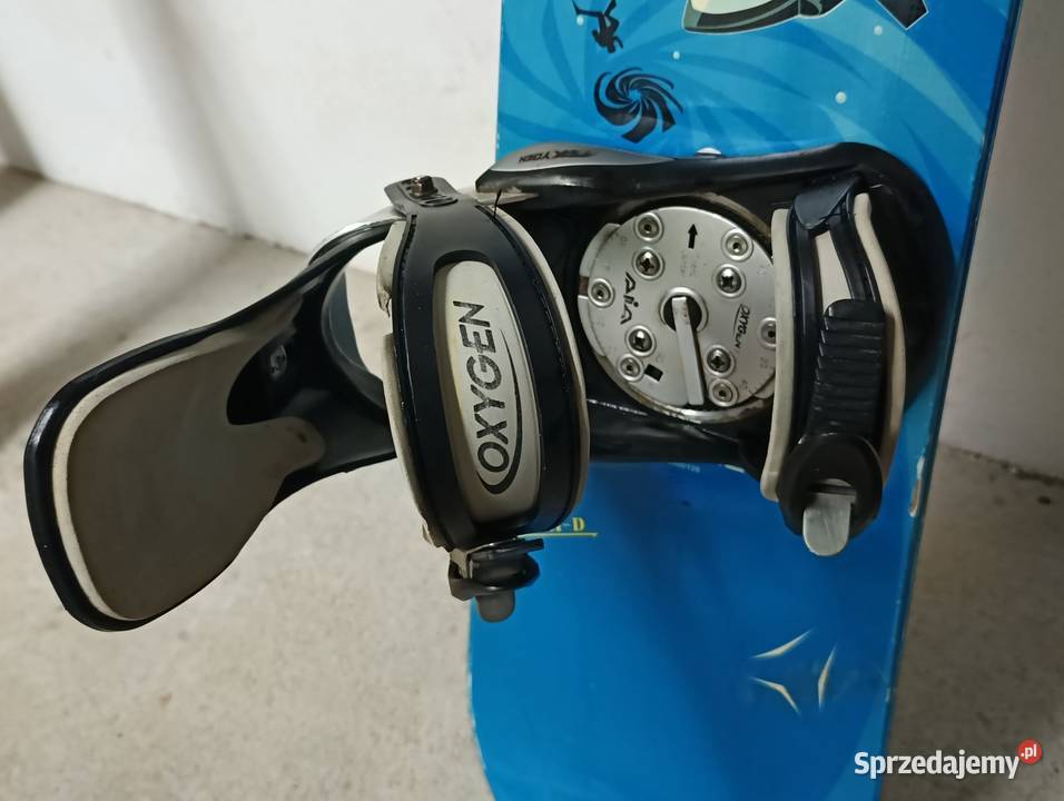 Deska snowboardowa 130 z wiązaniami małopolskie Pleśna